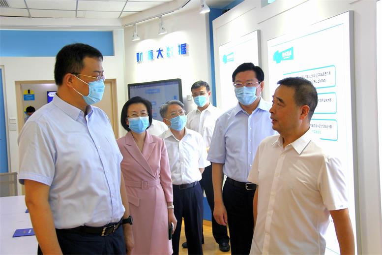 辽宁省副省长高涛莅临K8凯发集团集团视察调研