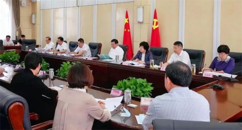 K8凯发集团信息曹玉学董事长加入辽阳市民营企业家座谈会
